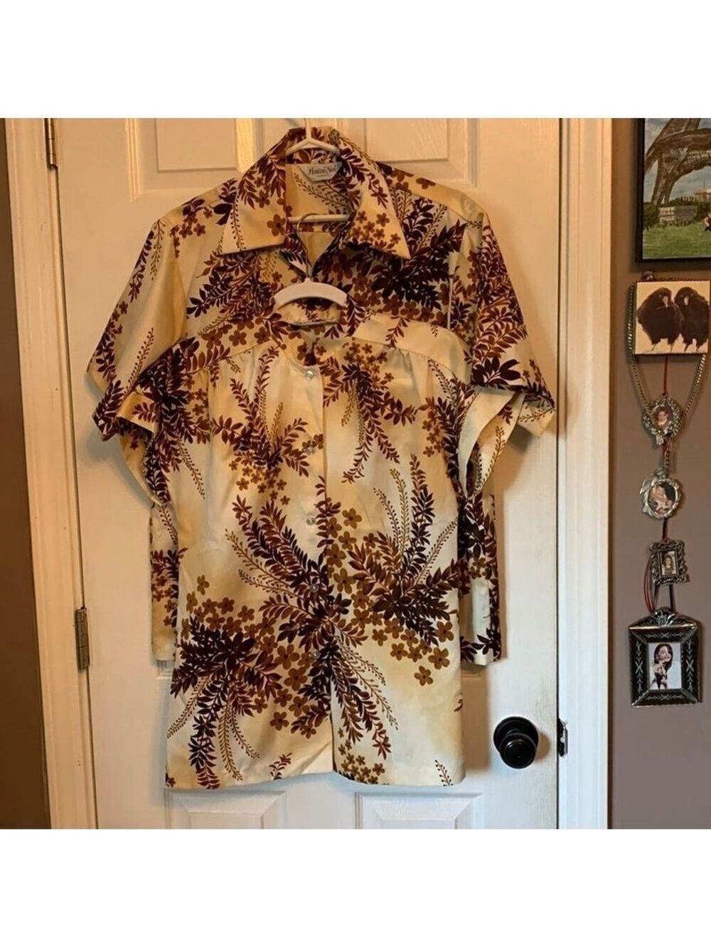 His and hers matching Hawaii Nei shirts